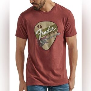 🎸Fender Men's Maroon Guitar Pick T-Shirt🎸